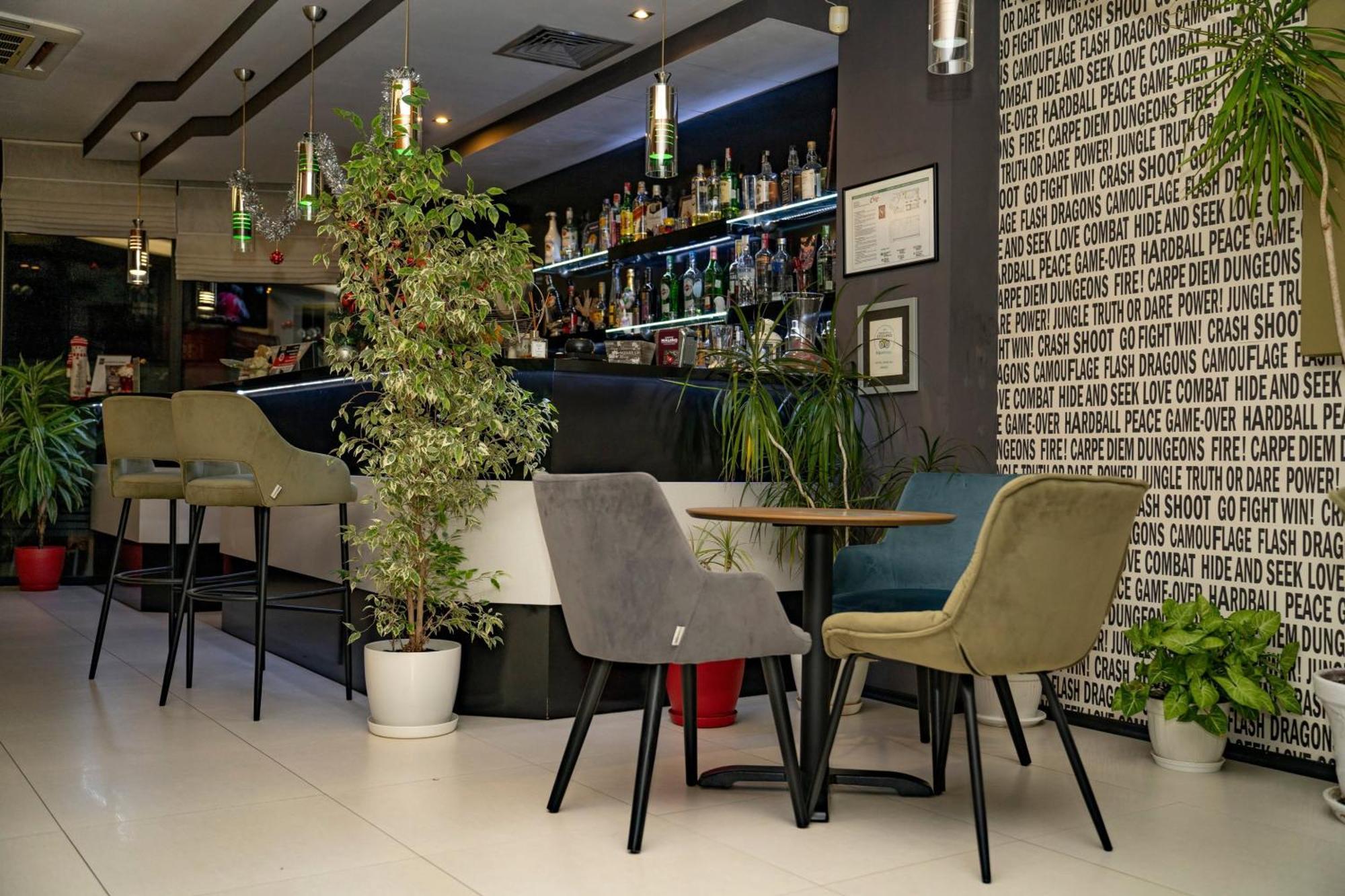 Gran Via Hotel Burgas Luaran gambar